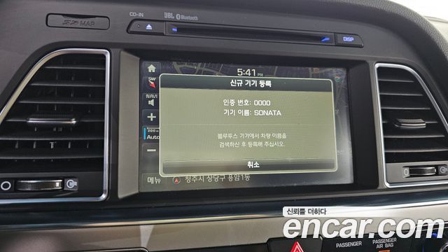 Hyundai Sonata 2017 — photo 18