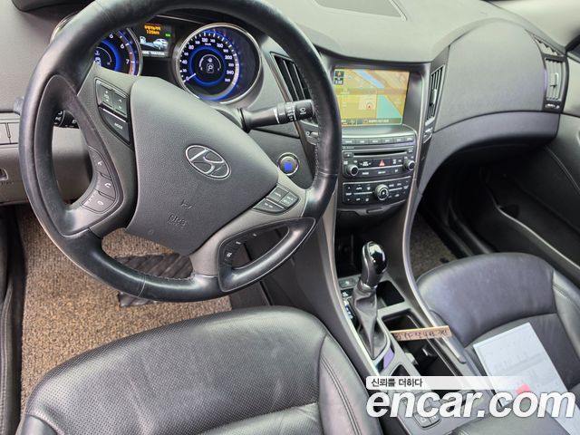 Hyundai Sonata 2014 — photo 15