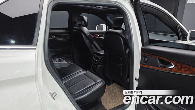 Lincoln Nautilus 2020 — photo 18