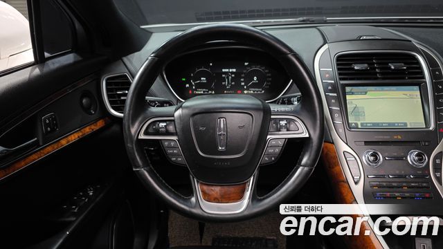 Lincoln Nautilus 2020 — photo 19