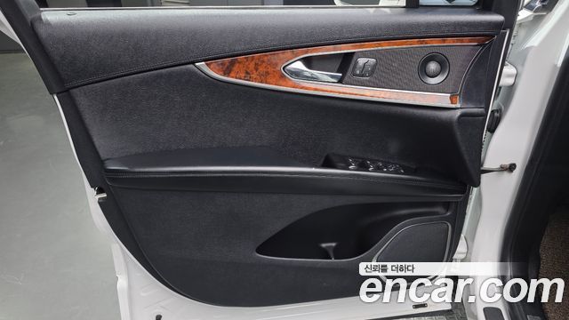Lincoln Nautilus 2020 — photo 14