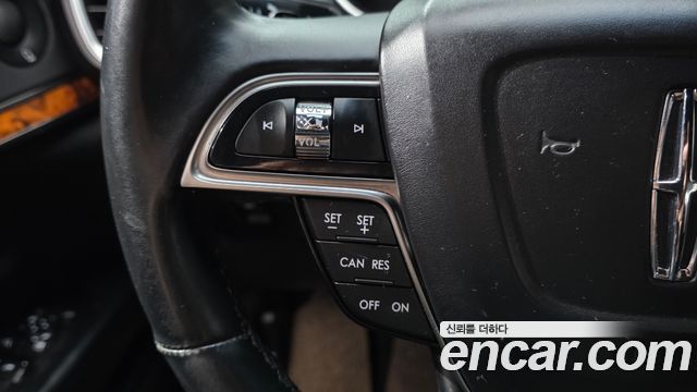 Lincoln Nautilus 2020 — photo 33