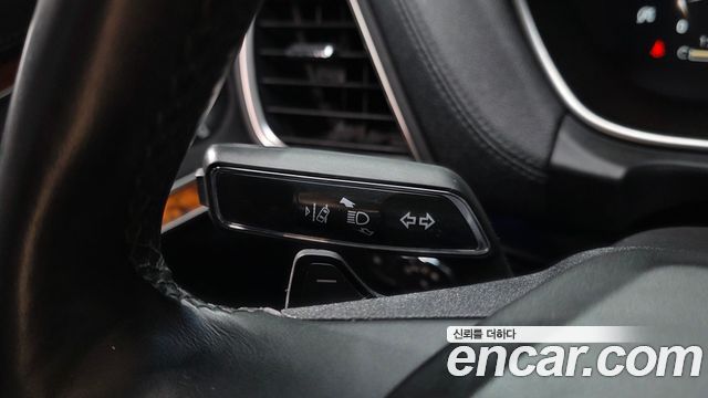 Lincoln Nautilus 2020 — photo 36