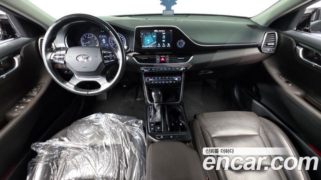 Hyundai Grandeur 2019 — photo 10