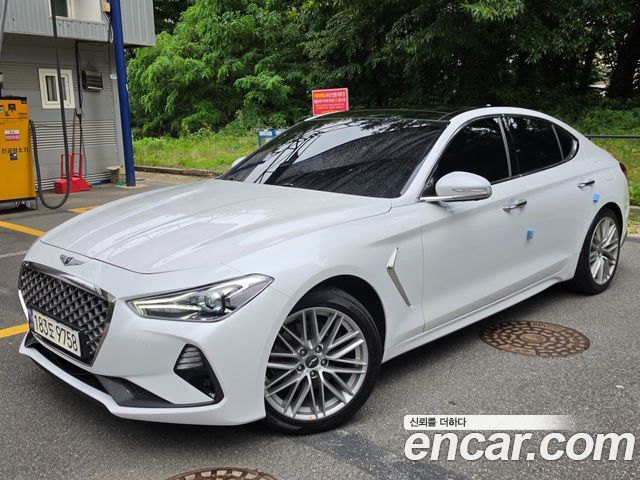 Genesis G70 2019 — photo 1