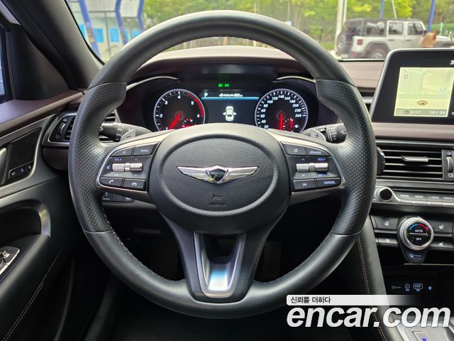 Genesis G70 2019 — photo 9