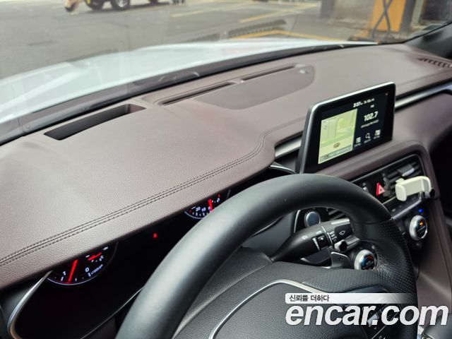 Genesis G70 2019 — photo 10