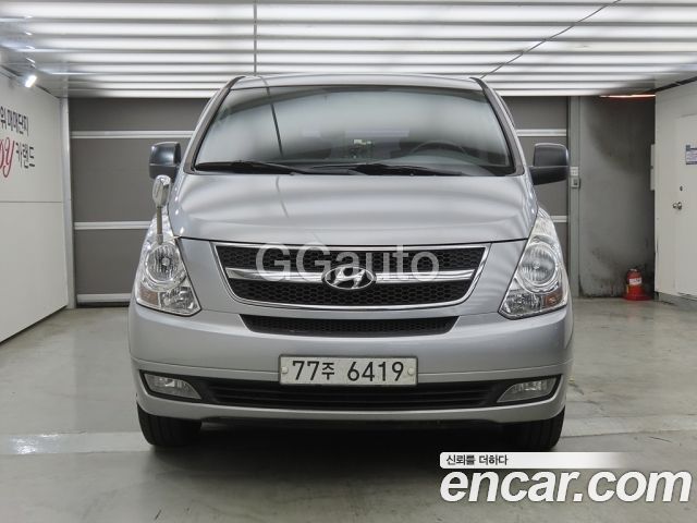Hyundai Starex 2013 — photo 2