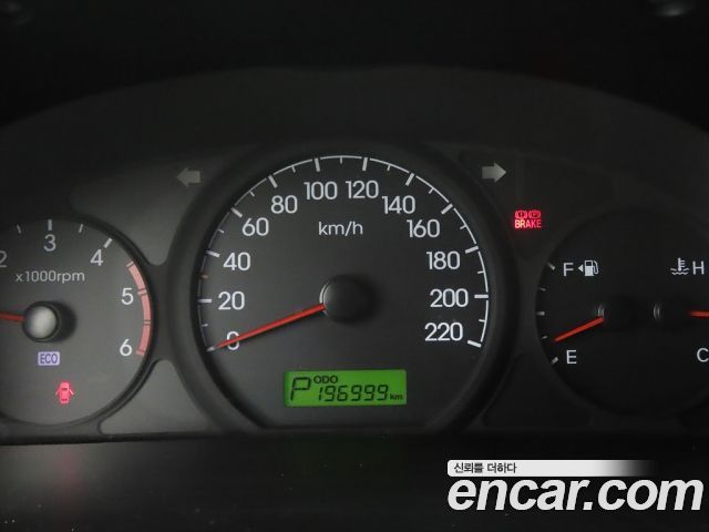 Hyundai Starex 2013 — photo 10