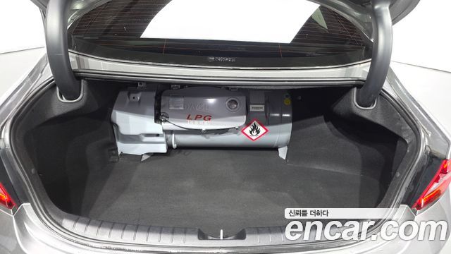 Hyundai Grandeur 2017 — photo 23