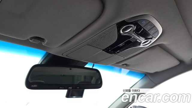 Hyundai Grandeur 2017 — photo 24