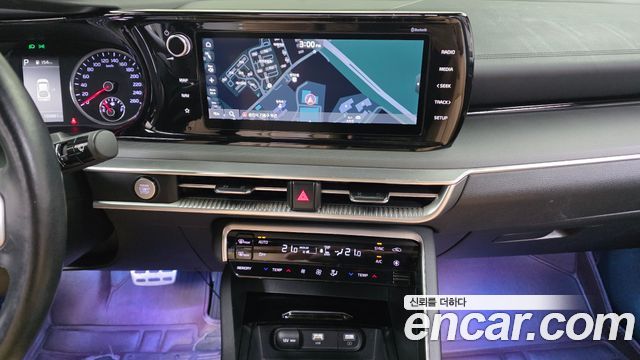 Kia K5 2022 — photo 19
