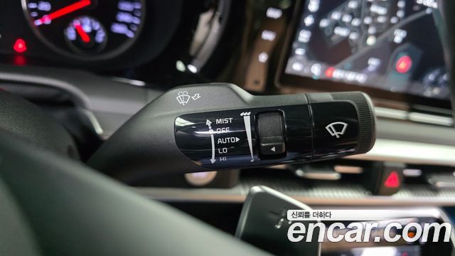 Kia K5 2022 — photo 25