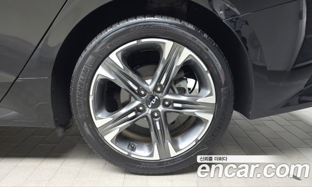 Kia K5 2022 — photo 7