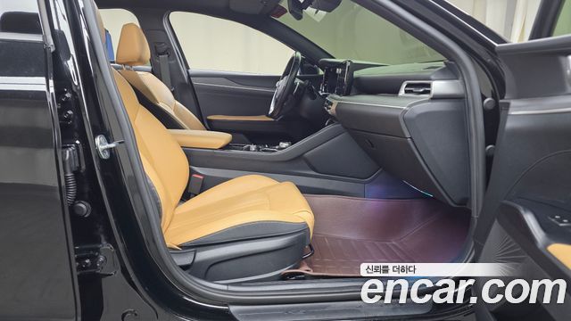 Kia K5 2022 — photo 16