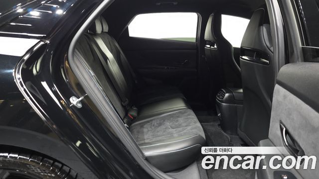 Hyundai AVANTE 2024 — photo 17