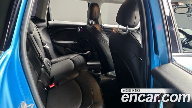 Mini Cooper 2015 — photo 11