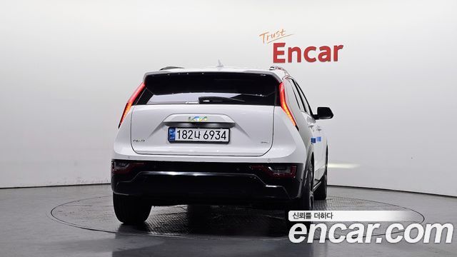Kia Niro 2022 — photo 4