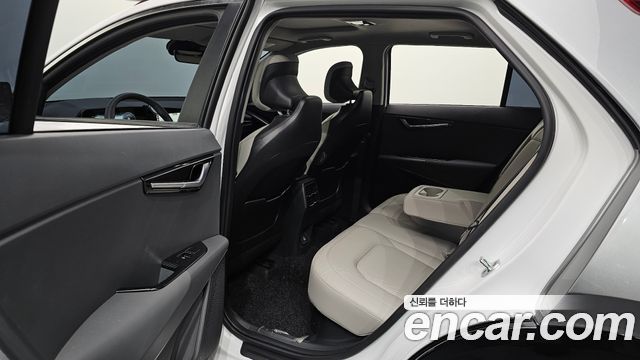 Kia Niro 2022 — photo 18