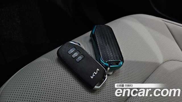 Kia Niro 2022 — photo 23
