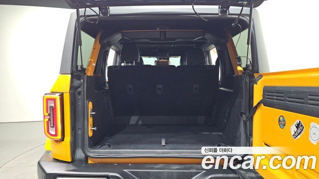 Ford Bronco 2022 — photo 32