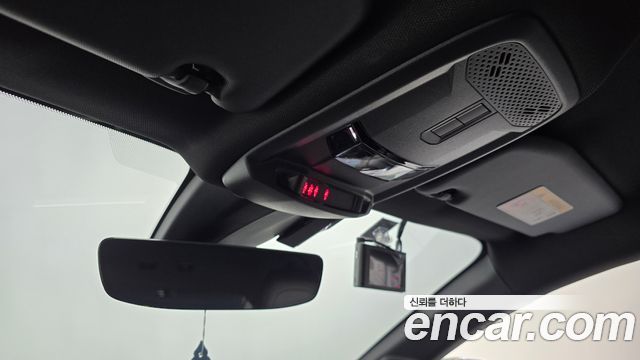Peugeot 208 2022 — photo 22