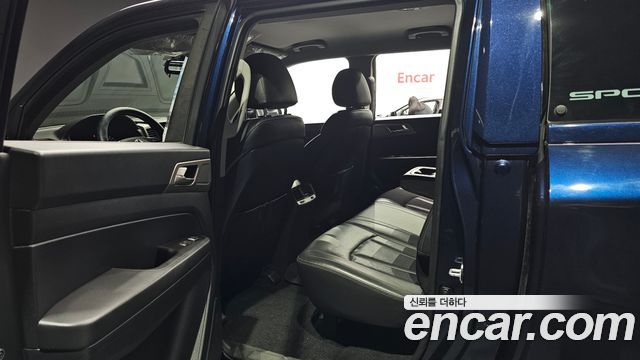 KG Mobility Rexton 2018 — photo 11