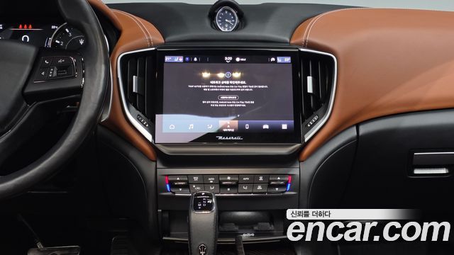 Maserati Ghibli 2021 — photo 20