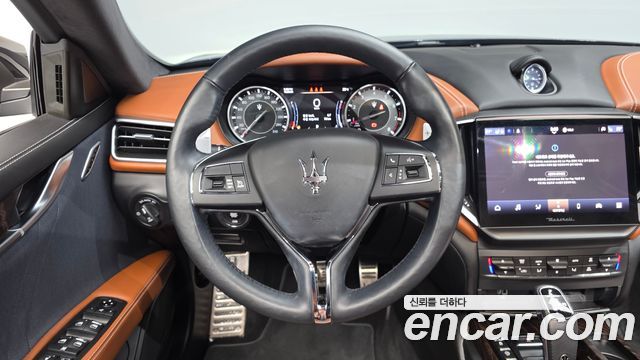 Maserati Ghibli 2021 — photo 21
