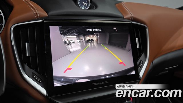 Maserati Ghibli 2021 — photo 22
