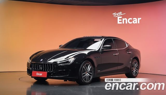 Maserati Ghibli 2021 — photo 1