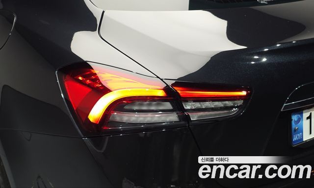 Maserati Ghibli 2021 — photo 9
