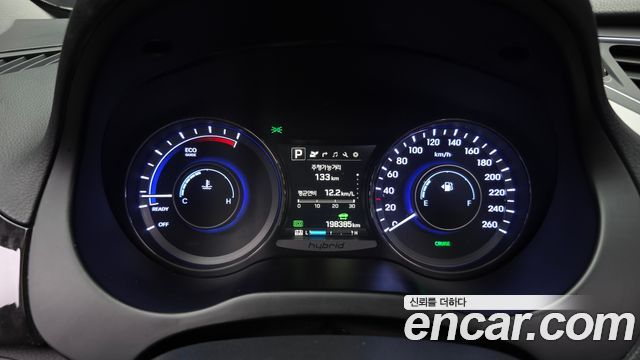 Hyundai Grandeur 2016 — photo 8