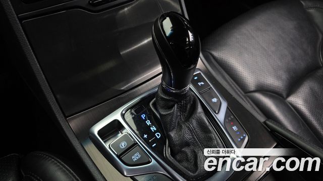 Hyundai Grandeur 2016 — photo 9