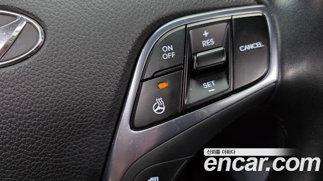 Hyundai Grandeur 2016 — photo 17