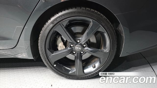 Genesis G70 2019 — photo 5