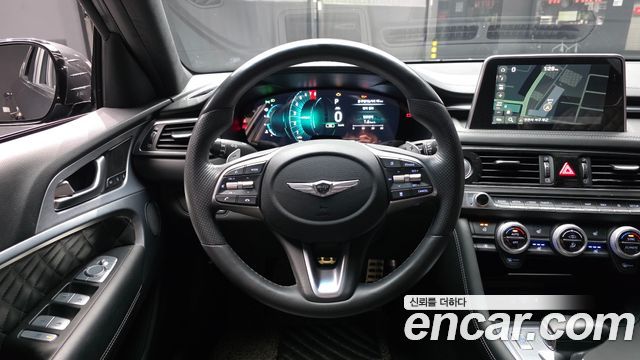 Genesis G70 2019 — photo 13