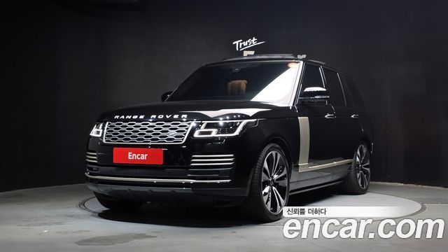 Land Rover Range Rover 2021 — photo 1