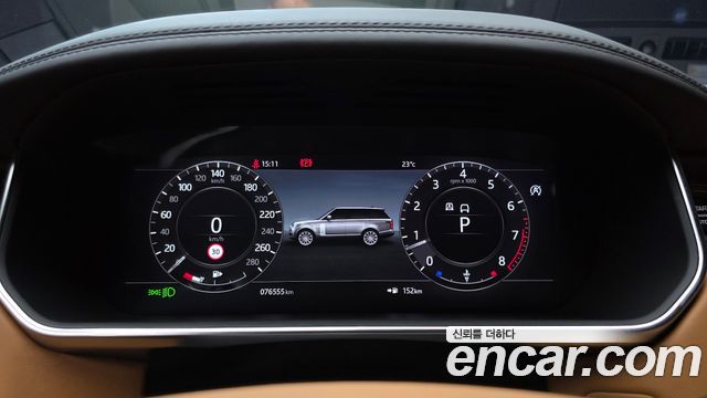 Land Rover Range Rover 2021 — photo 11