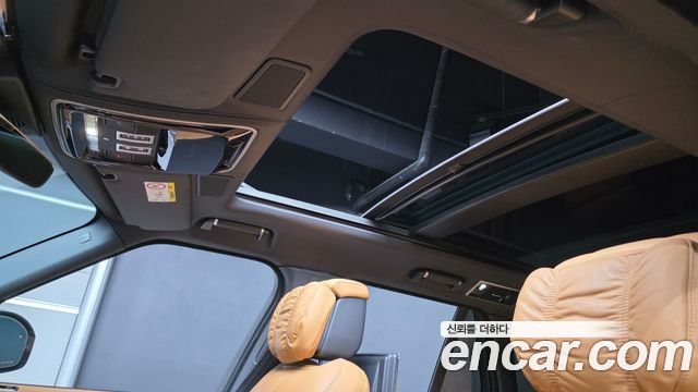 Land Rover Range Rover 2021 — photo 29
