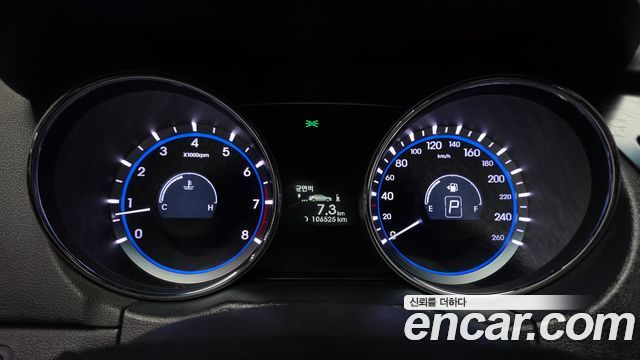 Hyundai Sonata 2012 — photo 11