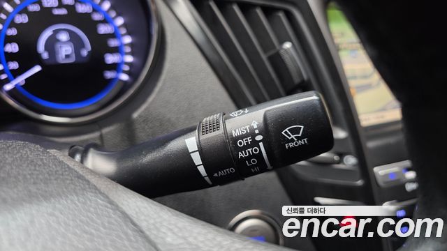 Hyundai Sonata 2012 — photo 26