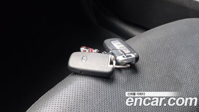 Hyundai Sonata 2012 — photo 27