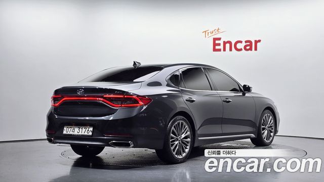 Hyundai Grandeur 2018 — photo 2