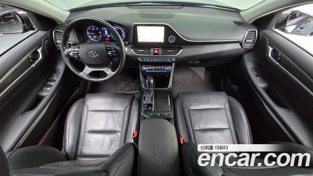 Hyundai Grandeur 2018 — photo 10
