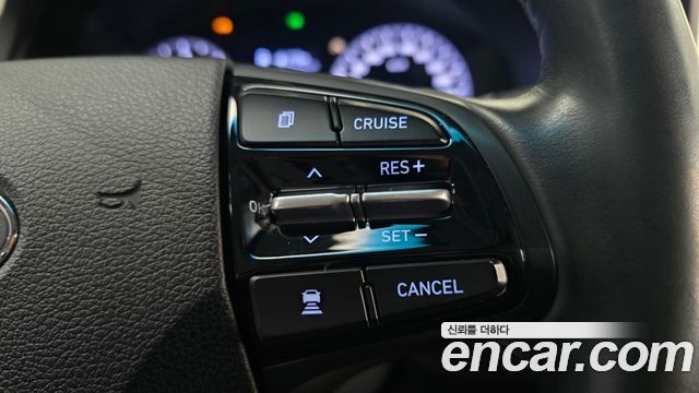 Hyundai Grandeur 2018 — photo 23
