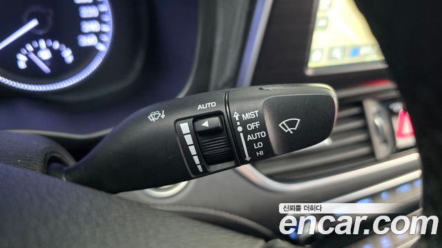 Hyundai Grandeur 2018 — photo 29
