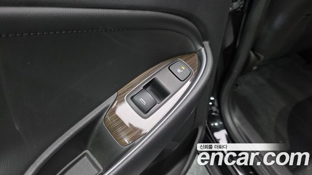Chevrolet Korea Malibu 2017 — photo 24