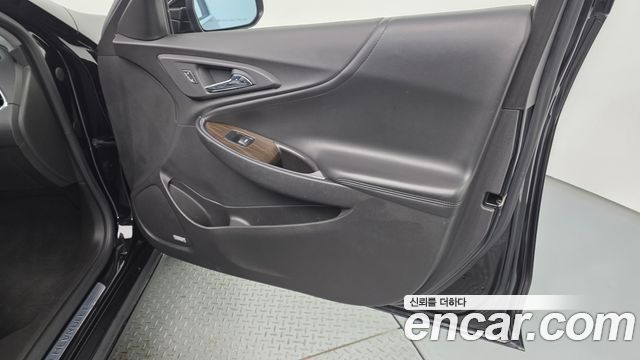 Chevrolet Korea Malibu 2017 — photo 14