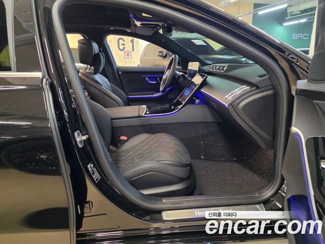 Mercedes-Benz S-Class 2026 — photo 10